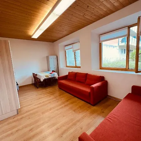 Heart Of Scuol, 2 Minutes Walk From Ski Station And Train Station Apartamento *